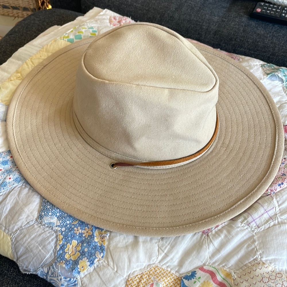 Canvas Brixton Hat - Leather strap